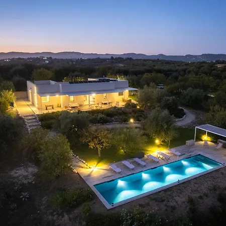 Villa Gioi *